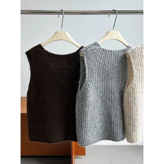 Split-Joint Loose Sleeveless V-Neck Vest Top Split-Joint Loose Sleeveless V-Neck Vest Top