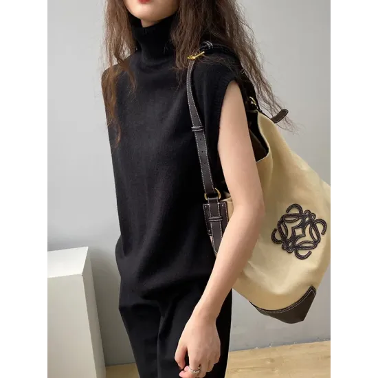 Simple Loose Solid Color High-Neck Knitting Vest Top Simple Loose Solid Color High-Neck Knitting Vest Top